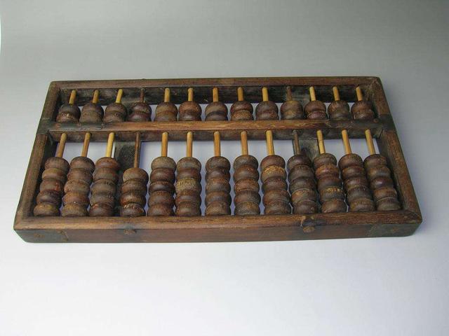 鐵算算盤一肖中特免費資料，揭秘彩票預(yù)測的秘密，揭秘彩票預(yù)測秘密，鐵算算盤一肖中特免費資料揭秘