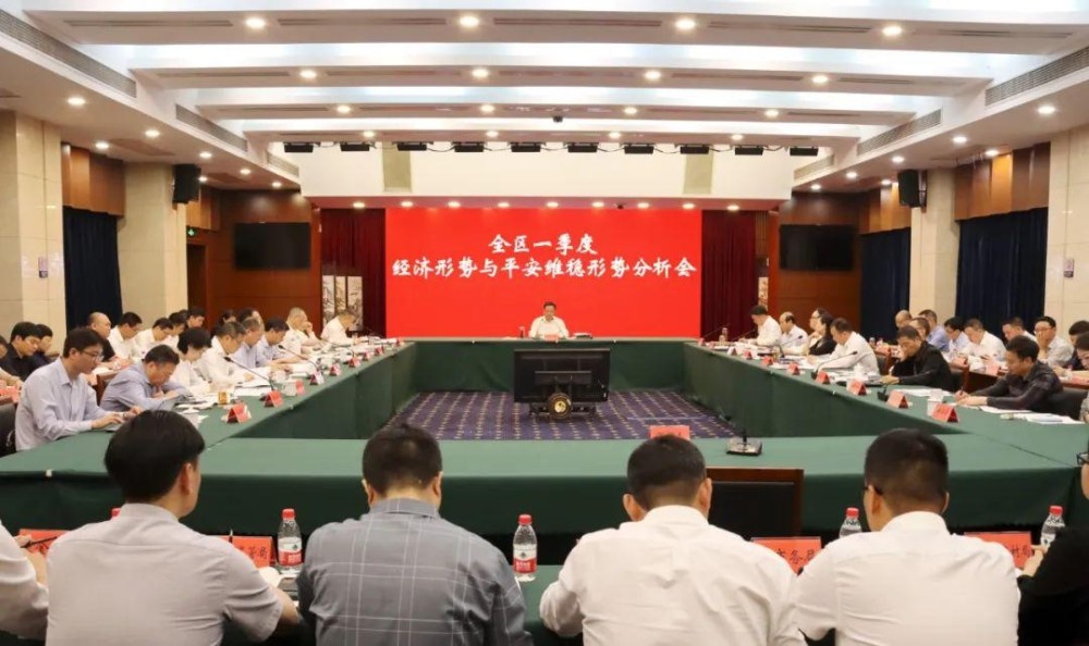 穩(wěn)包三肖必開一期王中王，揭秘彩票背后的秘密與策略，揭秘彩票背后的秘密與策略，穩(wěn)包三肖王中王一期必開！