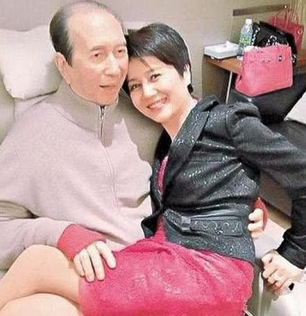 澳門彩票文化深度解析，探索新澳門精準四肖期期中特現(xiàn)象（2025最新趨勢），澳門彩票文化深度解析，探索新澳門精準四肖期期中特現(xiàn)象（最新趨勢2025）