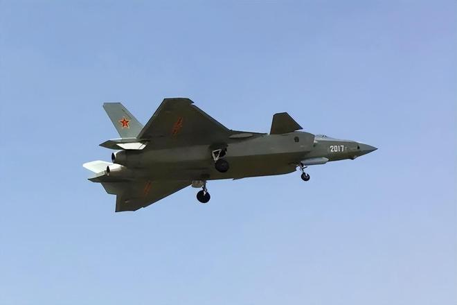 揭秘殲-22戰(zhàn)斗機(jī)的卓越性能與獨特優(yōu)勢，揭秘殲-22戰(zhàn)斗機(jī)的性能優(yōu)勢與獨特之處