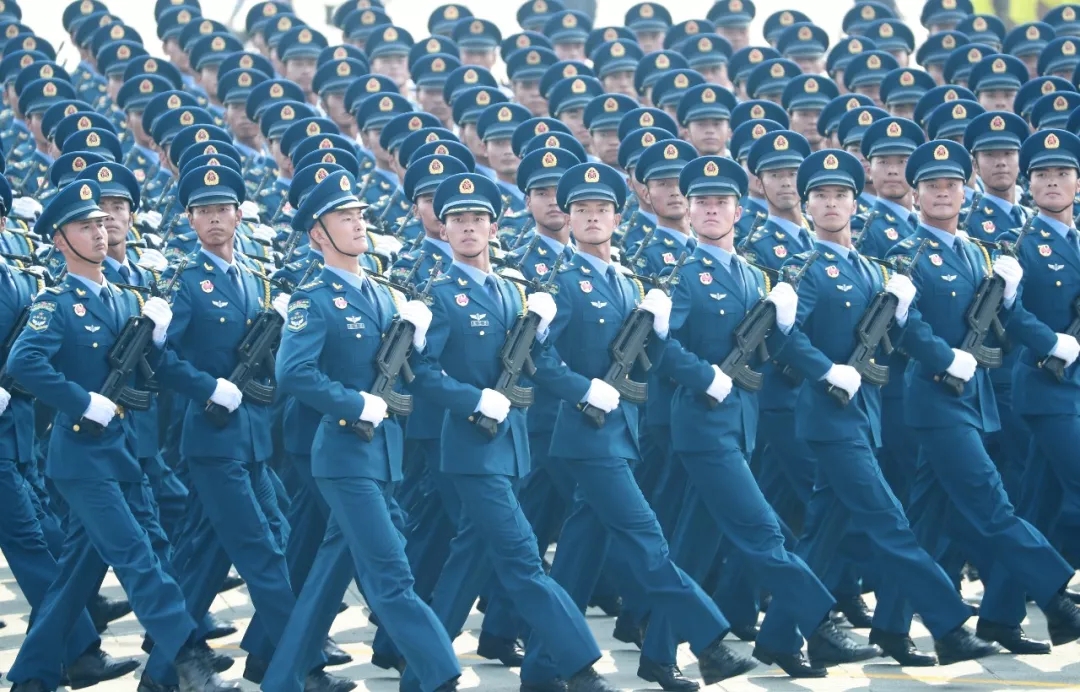 新中國成立70周年大閱兵，壯麗閱兵展現(xiàn)國家力量與榮耀，新中國成立70周年大閱兵，國家力量與榮耀的壯麗展示